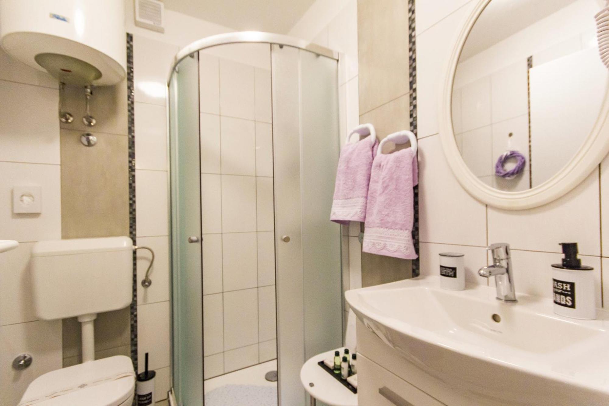 Adriatic Pearl Arena Apartman *